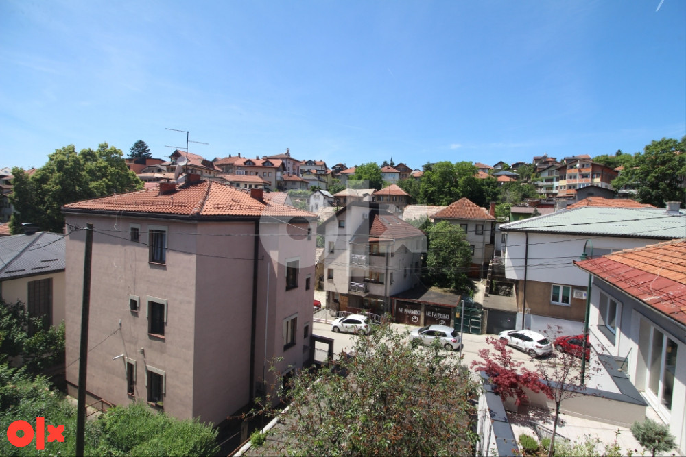 Trosoban stan | 85 m2 | Stari Grad 17