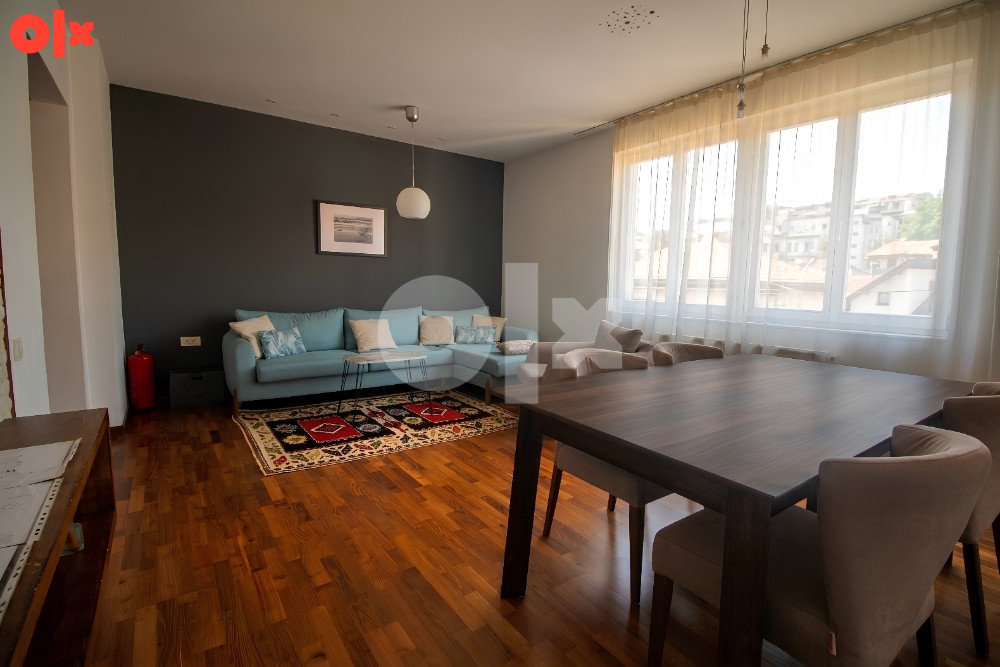 Trosoban stan | 85 m2 | Stari Grad