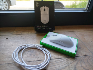 Gaming miš Razer Viper V3 Pro White Edition