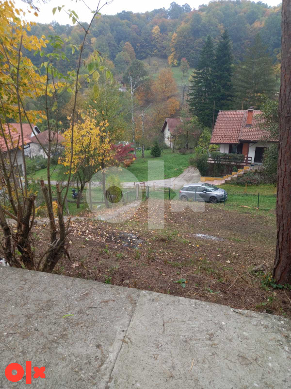 Zemljište Tuzla 890m2 3