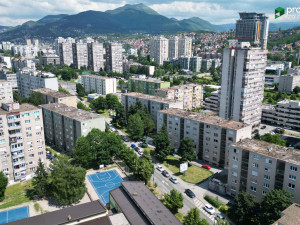Renoviran dvosoban stan 54m2 Čengić Vila Novo Sarajevo