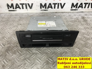 Radio CD NAVI SD MMI jedinica Audi Q5 8R 2014 8R2035666E