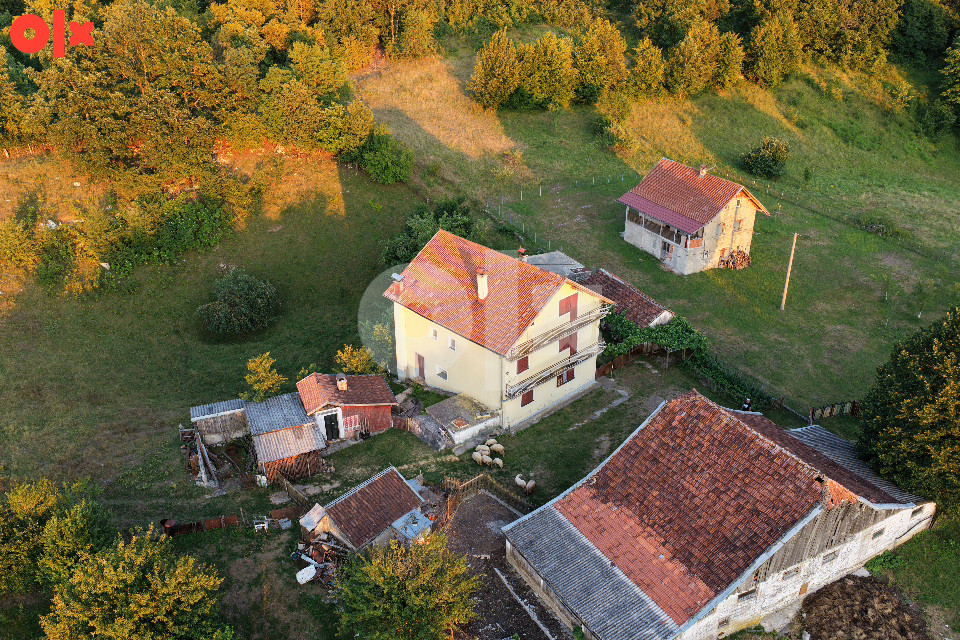 Zemljište Bosanska Krupa 90.000m2