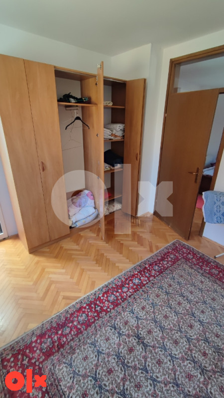 Centar Marijin Dvor četvorosoban namješten stan 13