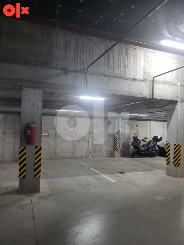 Izdajem garažu, parking mjesto Borik, Banja Luka