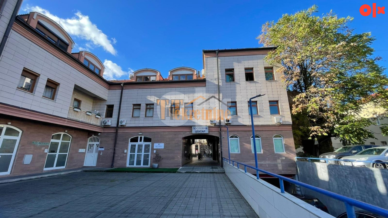 Poslovni prostor 87 m2 - Centar 3