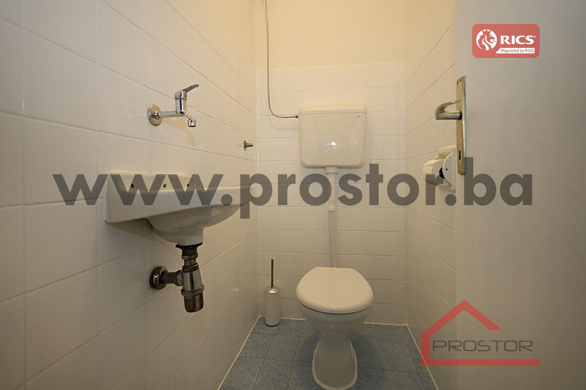 PROSTOR izdaje: Trosoban stan, 78m2, Centar 8