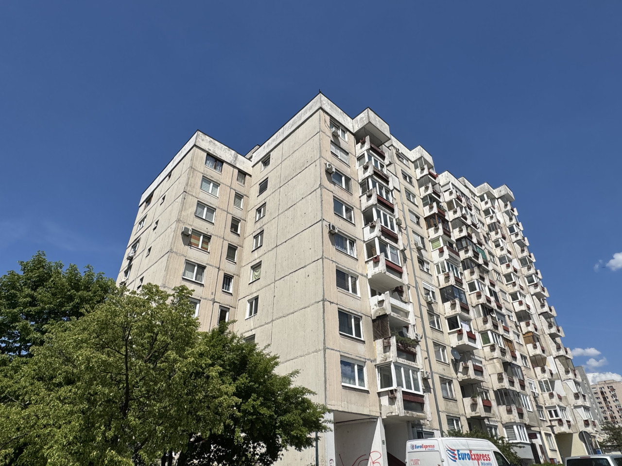 Dvoiposoban stan/ adaptirno/55m2/Alipašino polje/Novi Grad