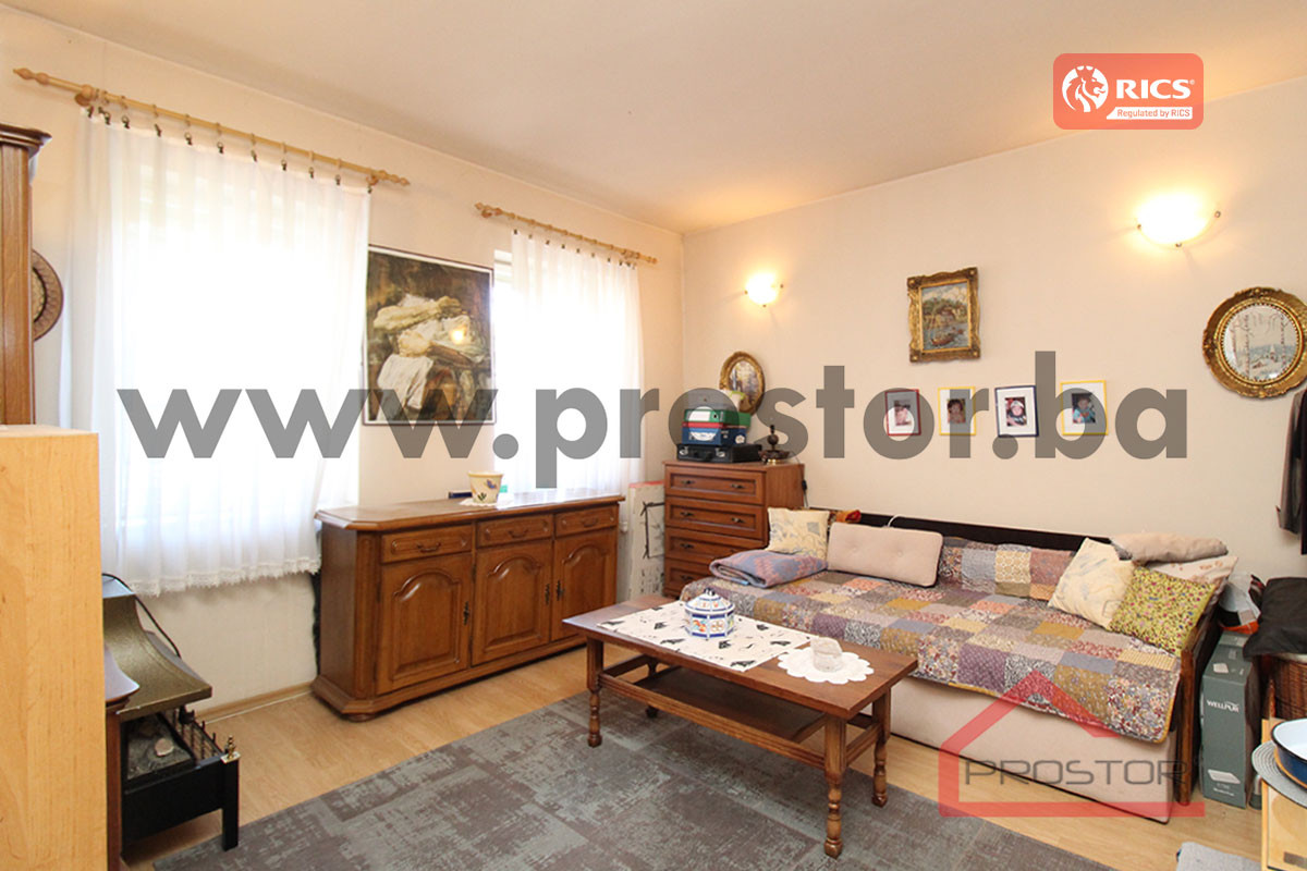 PROSTOR prodaje: Trosoban stan, Bjelave, Centar photo 4