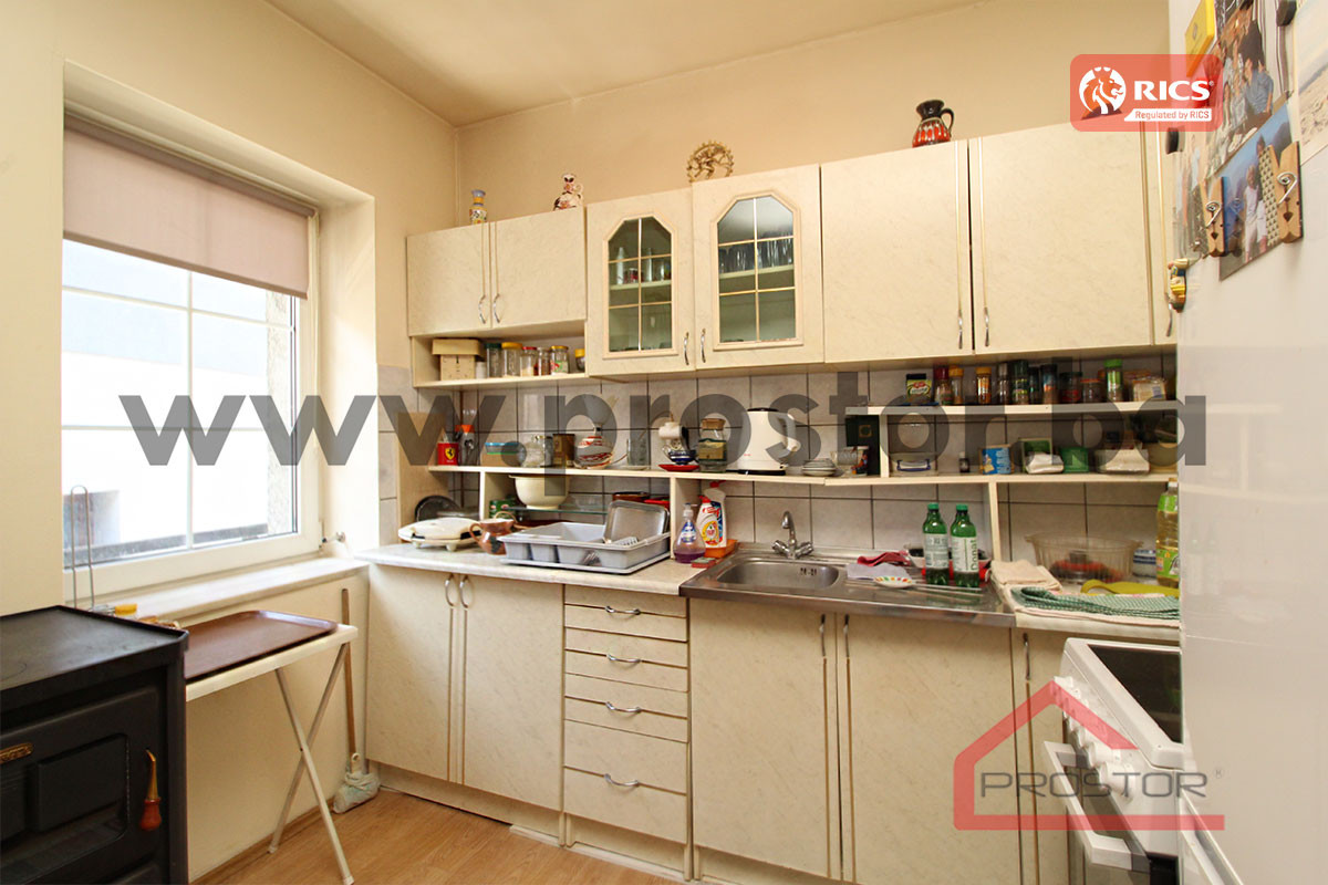 PROSTOR prodaje: Trosoban stan, Bjelave, Centar 11