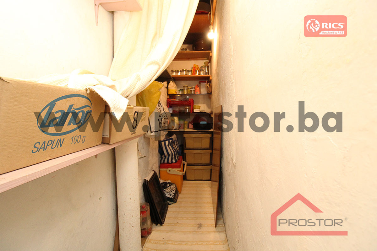 PROSTOR prodaje: Trosoban stan, Bjelave, Centar 16