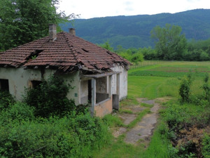 Biro HM/Zemljište Velika Aleja sa kucom