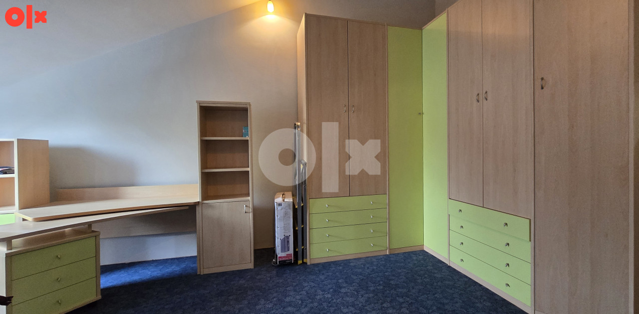 Lux trosoban stan u centru ,Modrica 125m2 8
