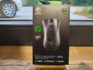 RAZER DEATHADDER V2 PRO VRHUNSKI BEŽIČNI GAMING MIŠ