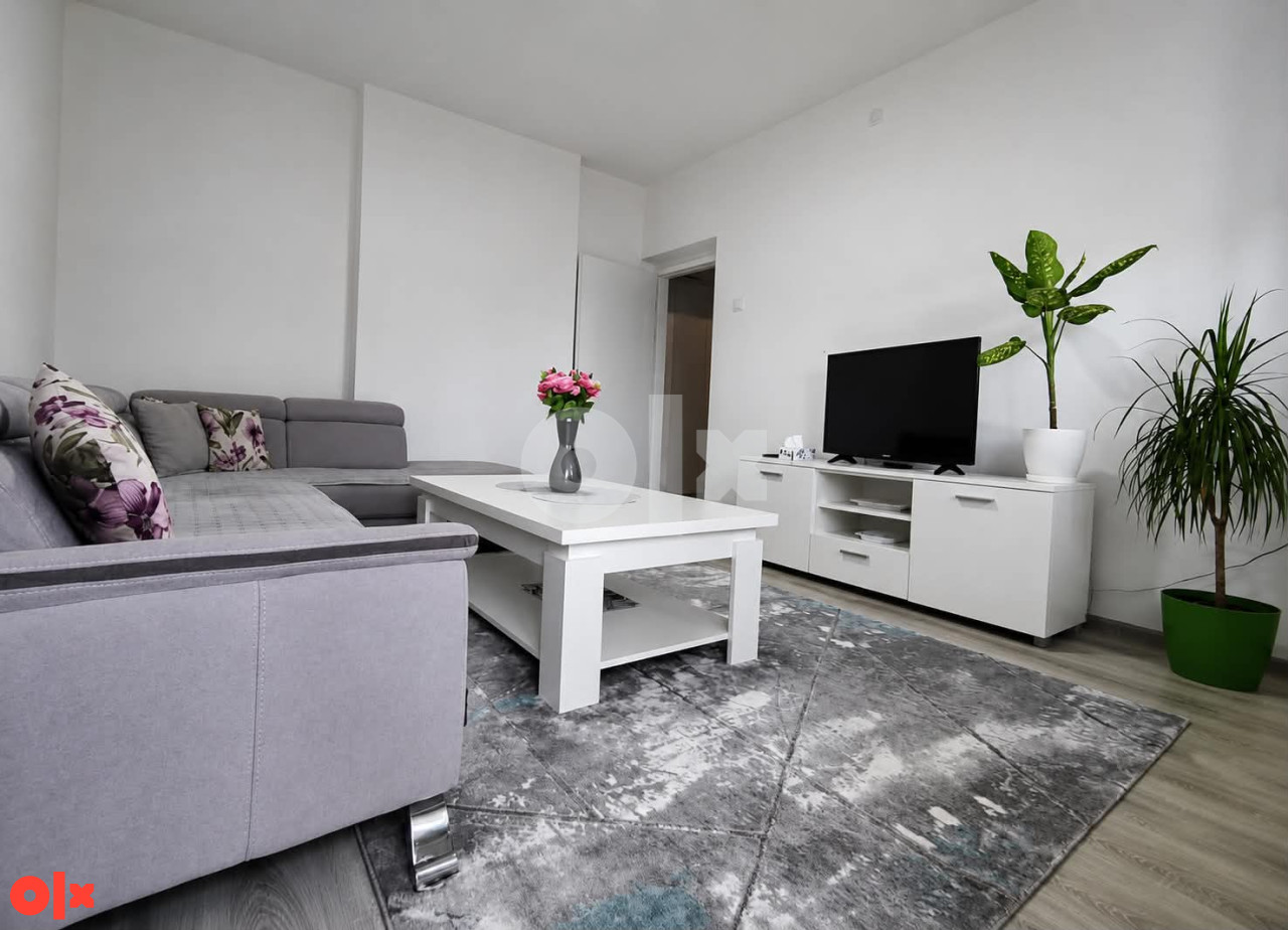 Stan Tuzla 50m2 2