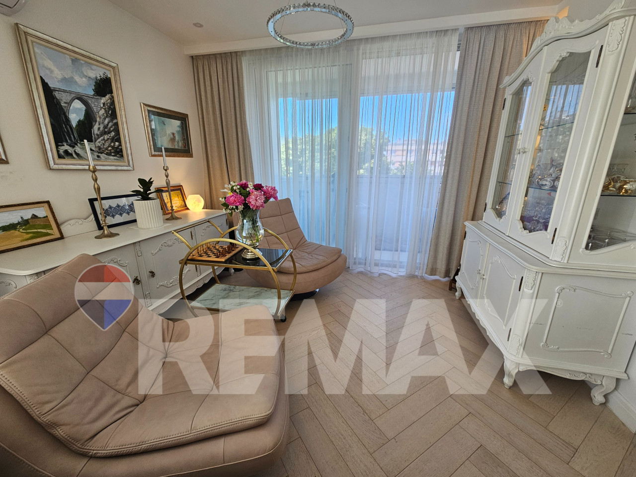 Predivan 4-soban stan od 110m2/Mejdan-Obilićevo 3