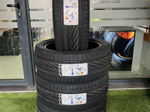 245/45 R19 UNIROYAL RAINSPORT 5