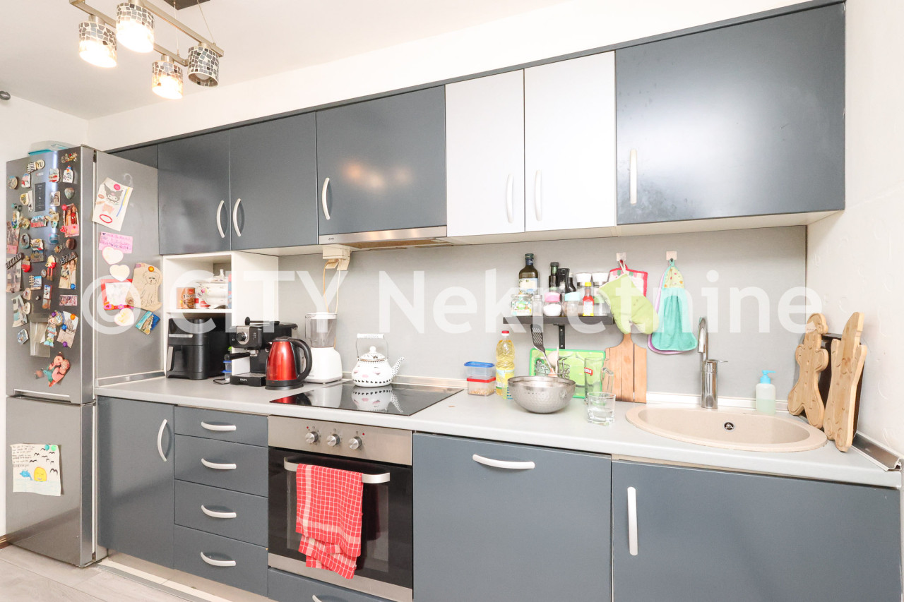 Trosoban adaptiran stan - Novi grad - Dobrinja 4 - 65 m2 9