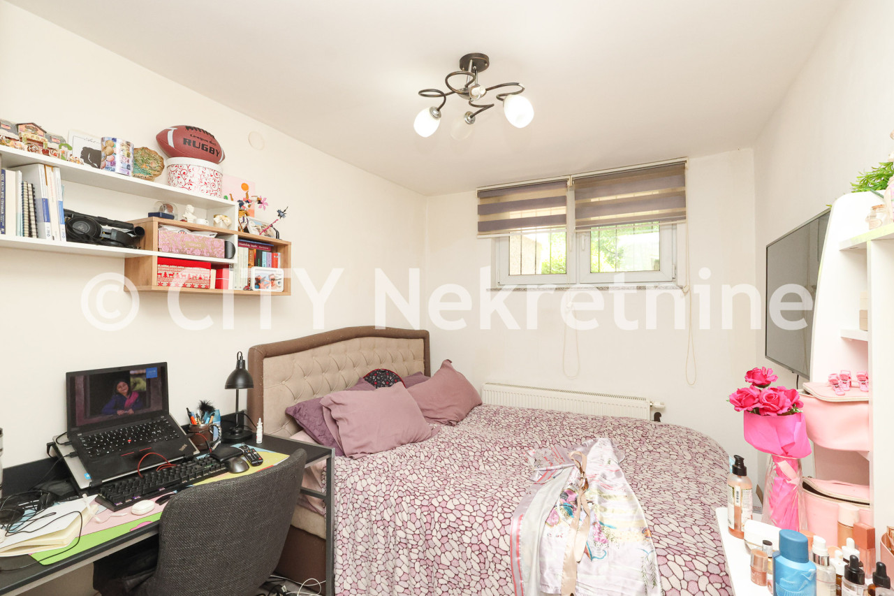 Trosoban adaptiran stan - Novi grad - Dobrinja 4 - 65 m2 10