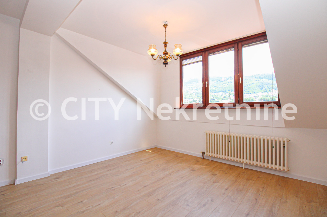 Četverosoban stan - Stari grad - Ćemerlina - 72 m2 4