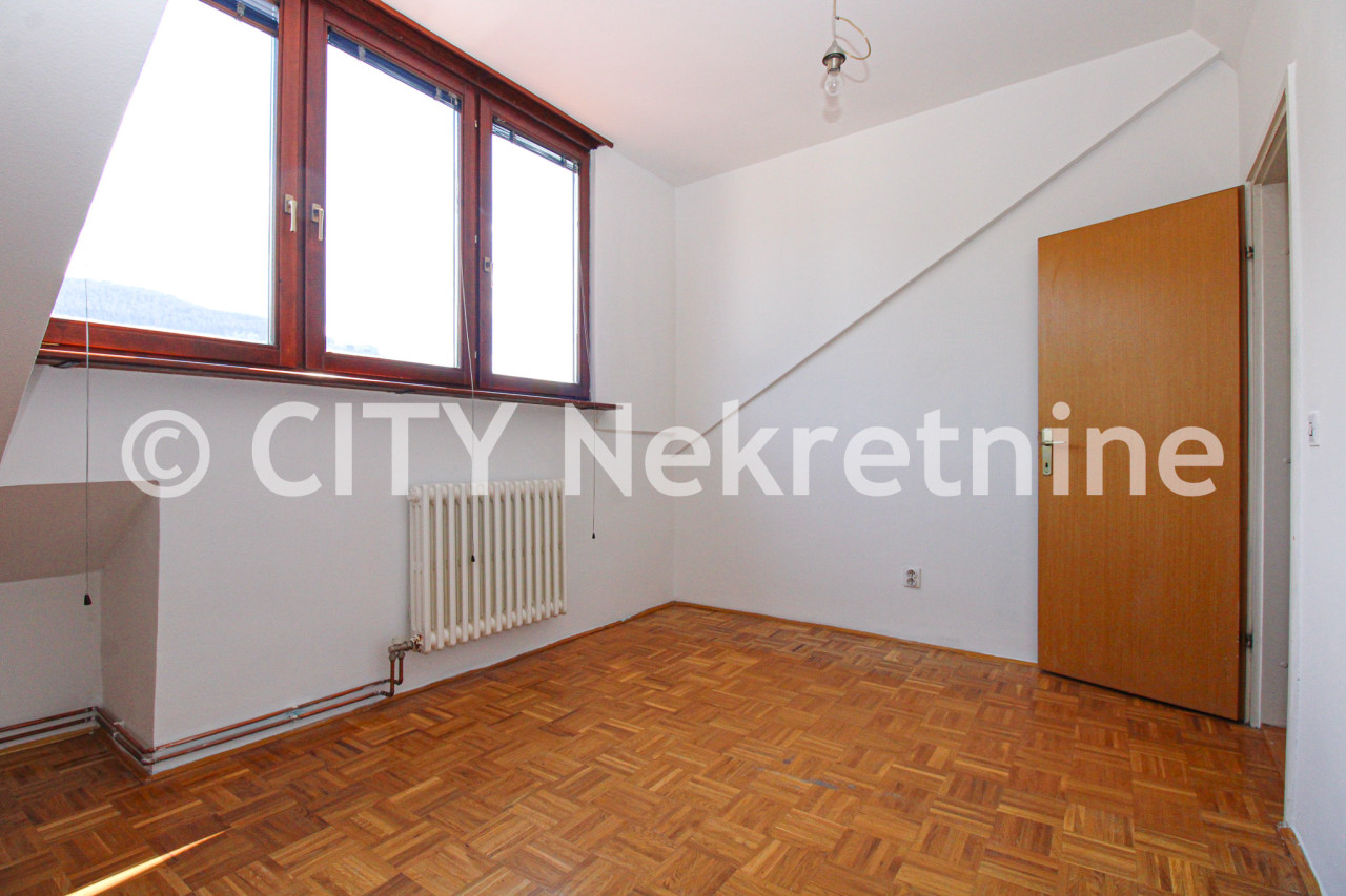 Četverosoban stan - Stari grad - Ćemerlina - 72 m2 11
