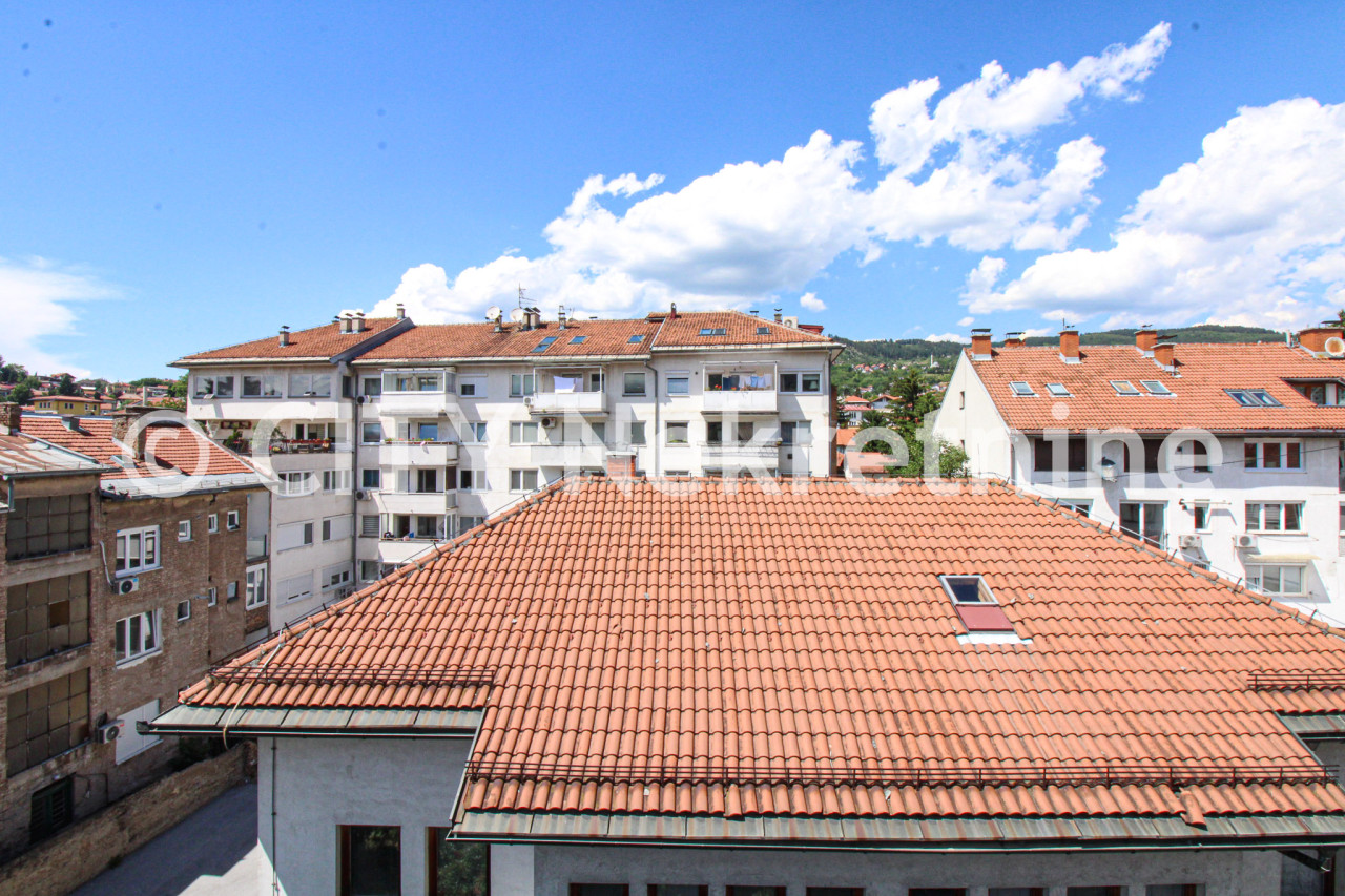 Četverosoban stan - Stari grad - Ćemerlina - 72 m2 21