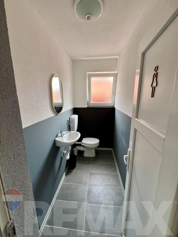 Poslovni prostor na odličnoj lokaciji | Mrkonjić Grad | 100m2 10