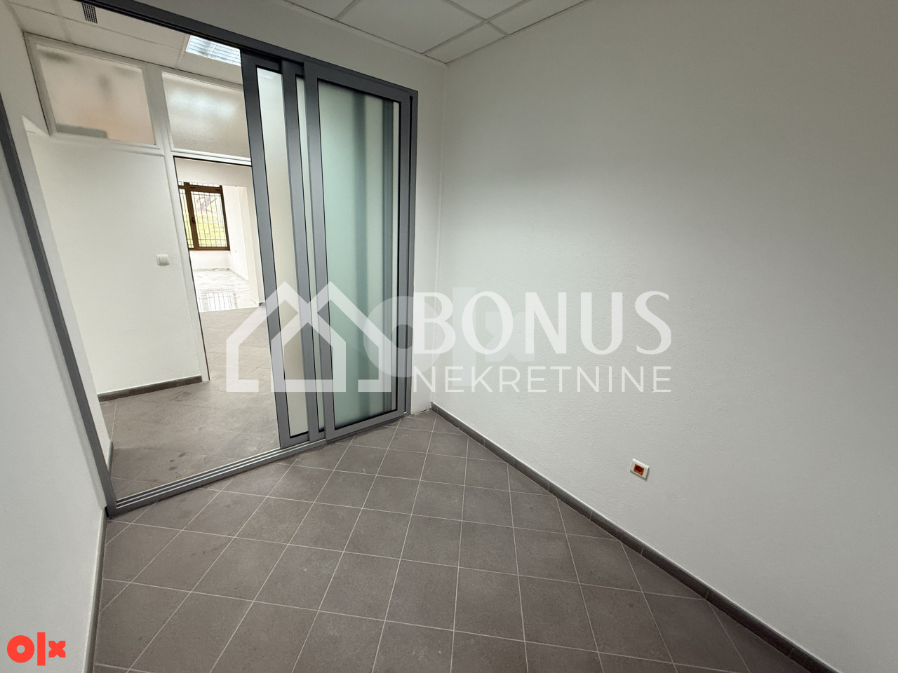 Poslovni prostor u Zenici, 65 m2 12