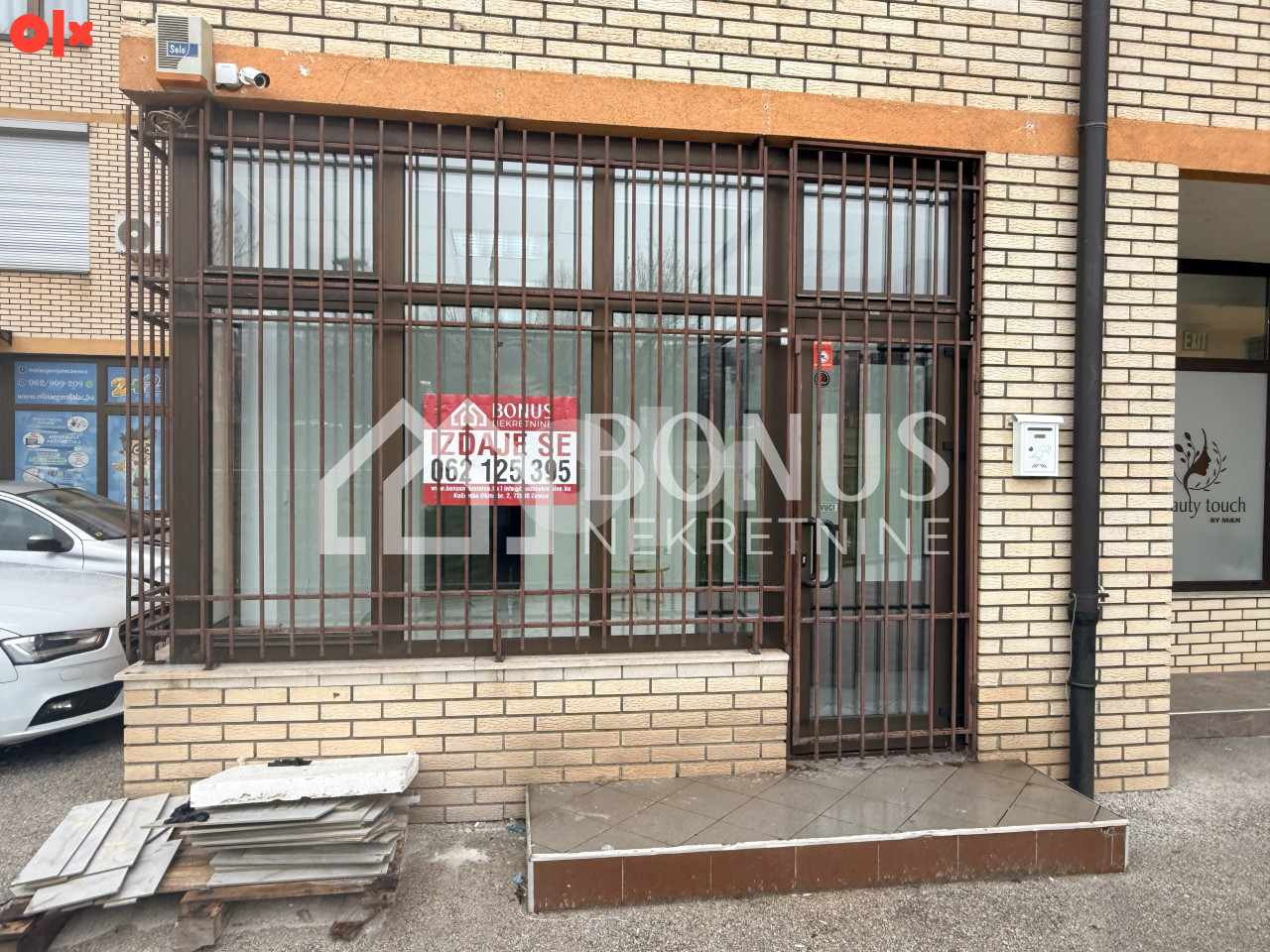 Poslovni prostor u Zenici, 65 m2 25
