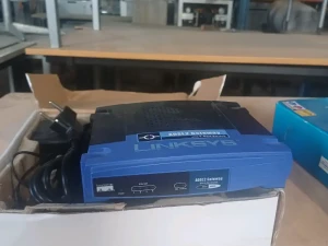 MODEM SWITCH LINKSYS