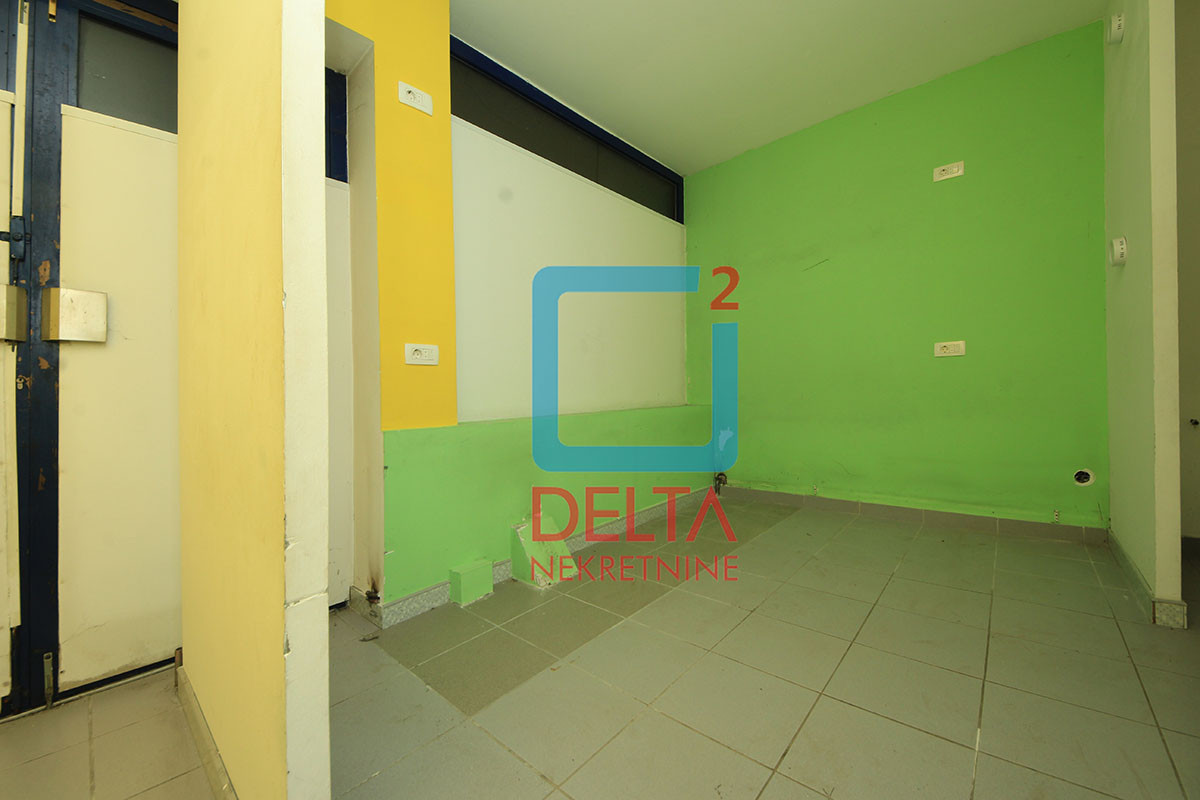 Poslovni / skladišni prostor / 145m2 / Skenderija / Centar 8