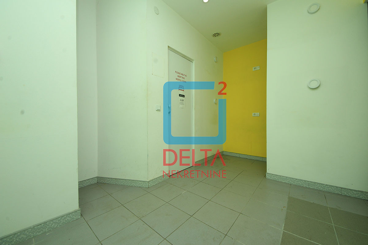 Poslovni / skladišni prostor / 145m2 / Skenderija / Centar 9
