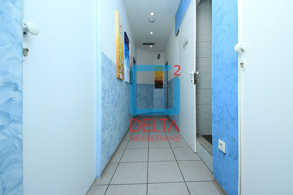 Poslovni / skladišni prostor / 145m2 / Skenderija / Centar 20