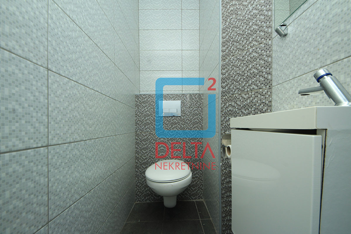 Poslovni / skladišni prostor / 145m2 / Skenderija / Centar 22