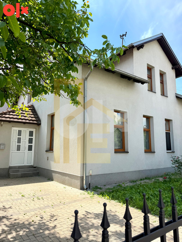 Iznajmljujemo kancelarijski prostor u Centru grada 2
