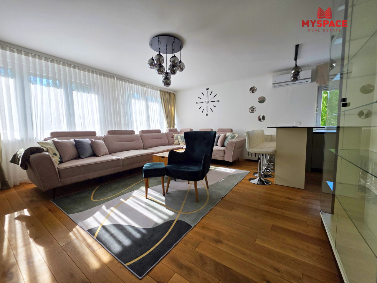 MY SPACE/ Stan/ Centar/ RENOVIRAN/ NAMJESTEN/ 92 m2 2