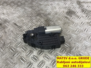 Motorić PANORAME Nissan Qashqai J11 1,6 DCi 2014 3M237