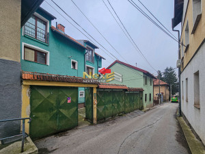 Kuća na atraktivnoj lokaciji Tepebašina/Centar 213,82 m2