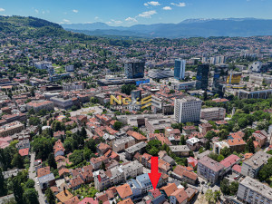Kuća na atraktivnoj lokaciji Tepebašina/Centar 213,82 m2