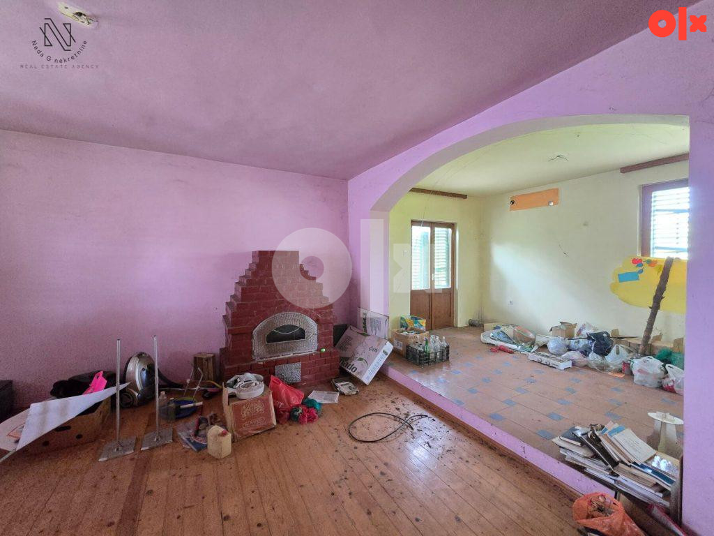 Drakulić, kuća od 270m2 na placu od 780m2 17