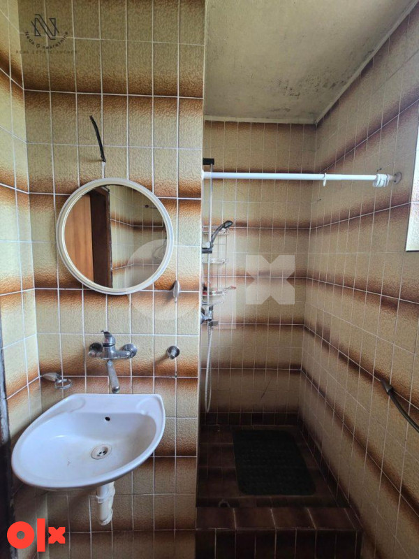 Drakulić, kuća od 270m2 na placu od 780m2 21