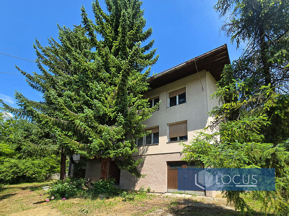 LOCUS: Kuća na parcel 3.664m2 u blizini centra, Vogošća