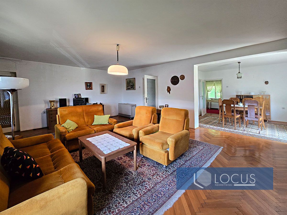 LOCUS: Kuća na parcel 3.664 m² u blizini centra, Vogošća – pohled 5