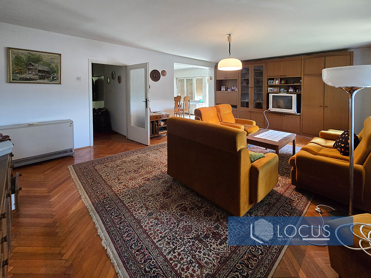 LOCUS: Kuća na parcel 3.664 m² u blizini centra, Vogošća – pohled 6