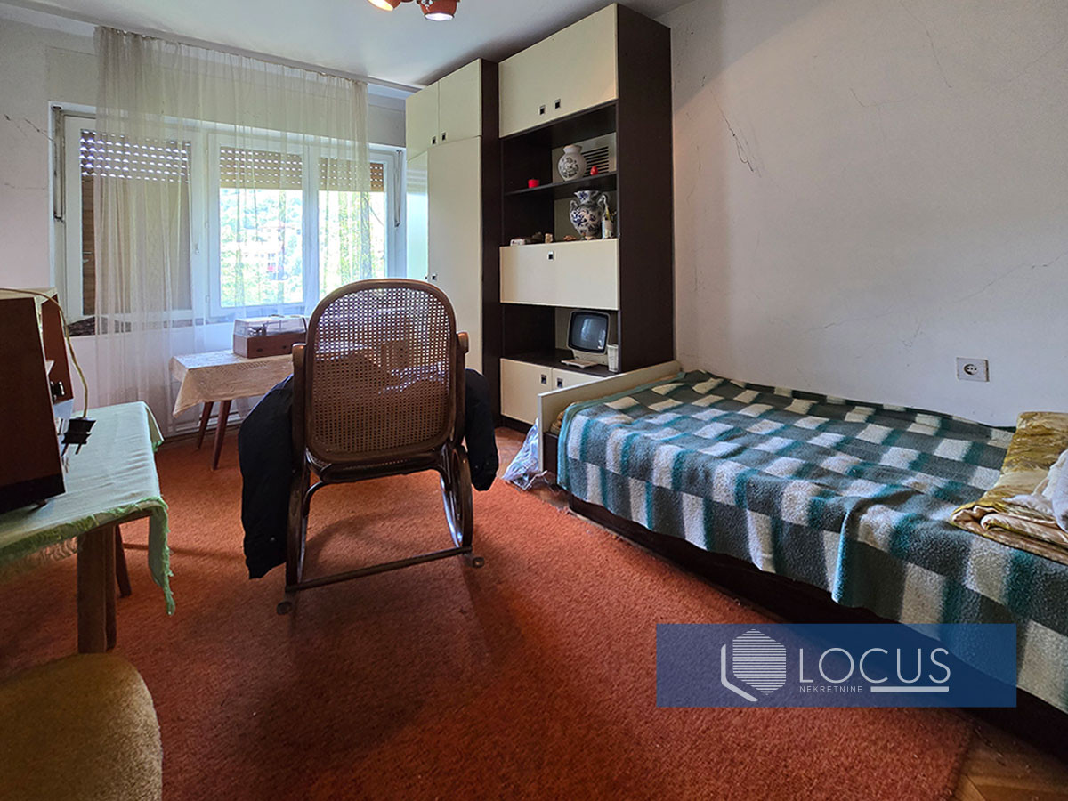 LOCUS: Kuća na parcel 3.664m2 u blizini centra, Vogošća 9