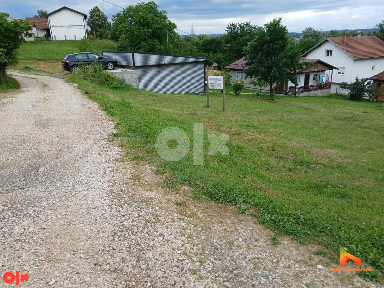 Ekskluzivno: Plac 850 m2 sa projektom i dozvolom 3