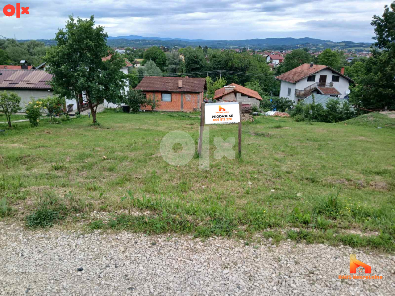 Ekskluzivno: Plac 850 m2 sa projektom i dozvolom 2