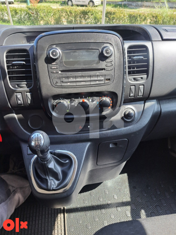 Opel Vivaro — fotografija 16