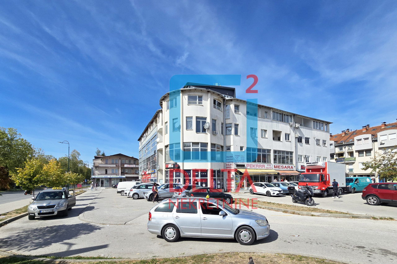 Trosoban stan / 2.sprat / Dobrinja / Lukavica / Istočno Sarajevo