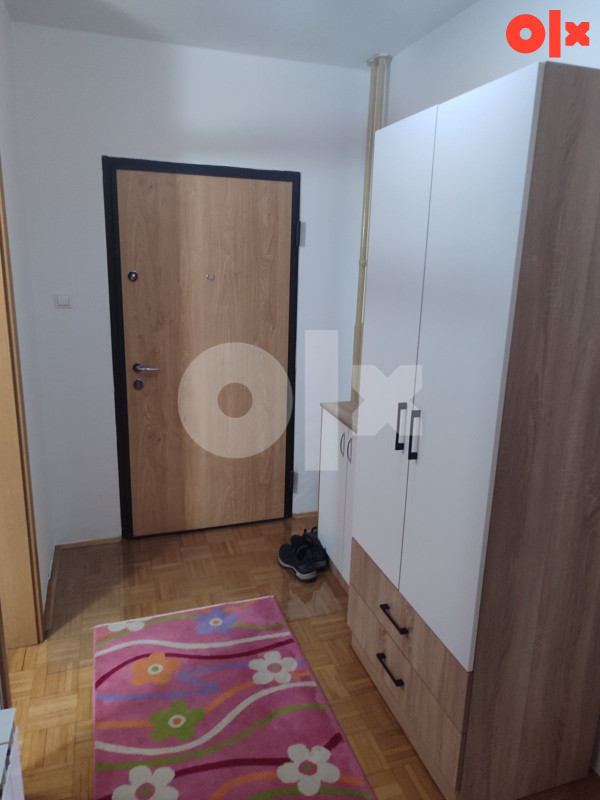 Stan Tuzla 67 m² - Više